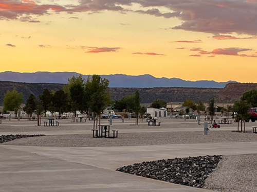 Sites with tables at Range RV Campground