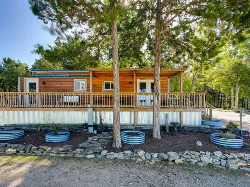 Lakeview Cabins & RV Campground