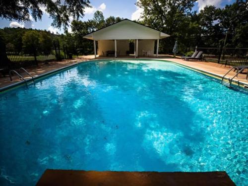 Pool at site Arrowhead RV Resort at Smith Lake