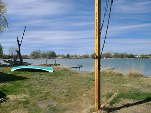 Lake view at site Cascade Marina & Resort