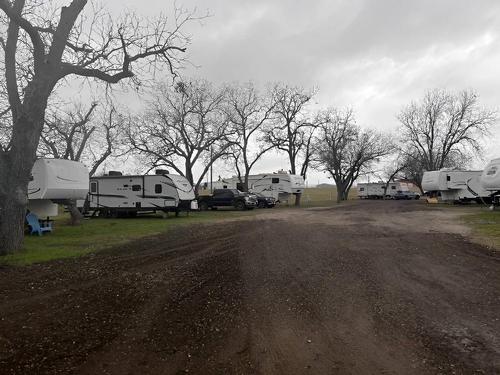Pecan Grove RV Park - Kenedy