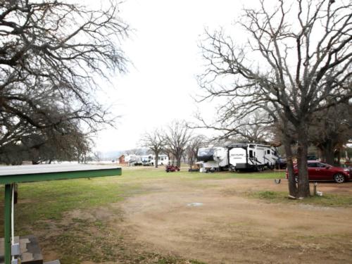 Trailers parked at site Lake Palo Pinto RV Park