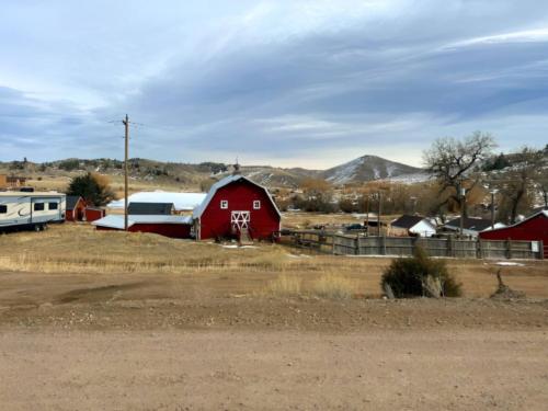 Barn at site Gordon Creek RV Park