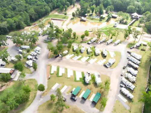 Overhead view at site 7 Bridges RV Resort