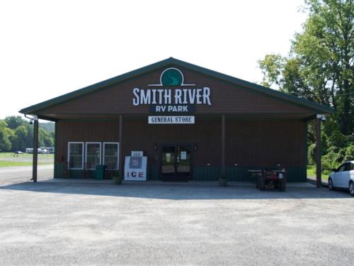 General store at SMITH RIVER RV PARK