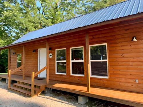 Cabin at site Black House Mountain Campground