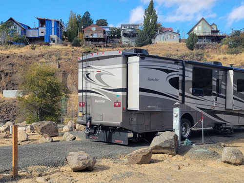 RV with slide outs at Imperial River Co