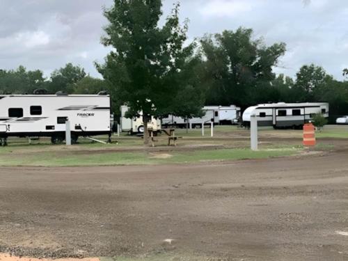 Parked trailer at site South Tyler RV Park