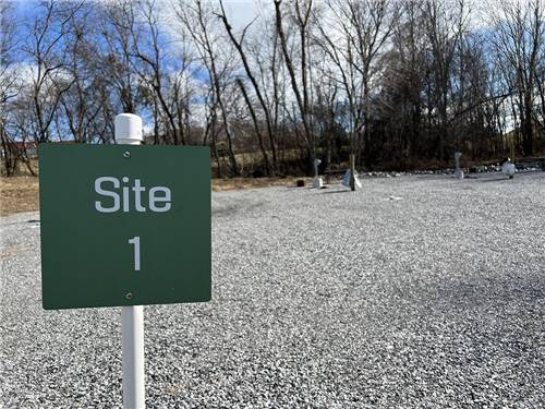 A sign that says Site 1