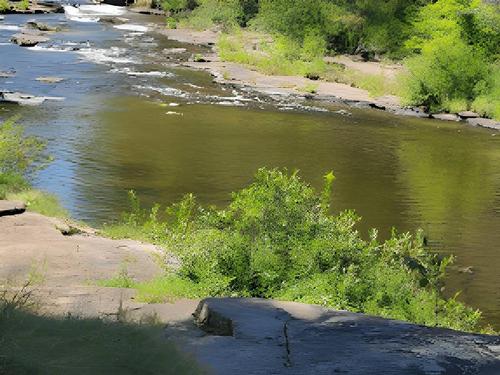 The banks of the river at Blue Haven Campground and Resort