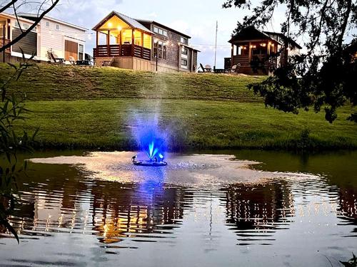 Water feature at Piney River RV Resort