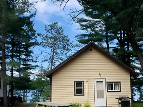 Cabin at Anchor Campgrounds