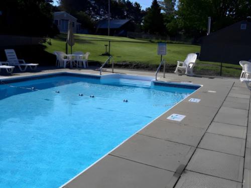 Pool at site 10 Acres Campground