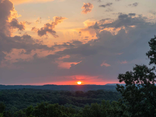Sun setting at Mountain View RV Park and Guest Motel