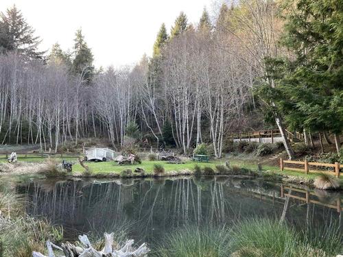 Lake at site Fisherman's Cove RV Park