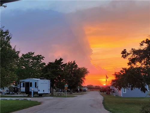 Pine Grove RV Park in Greenwood, NE