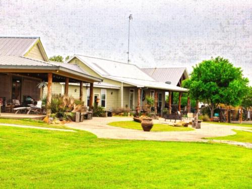 Lake Falling Star RV Resort photo 3