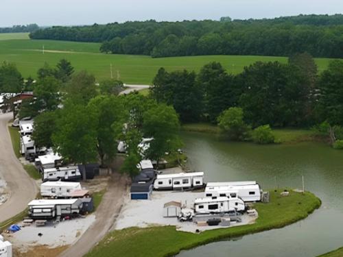 Overhead view of parked RV's at Walnut Grove Campground