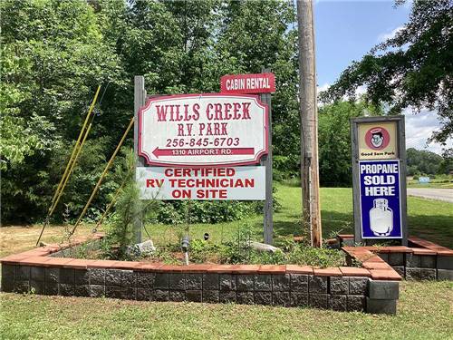 The front entrance sign at WILLS CREEK RV PARK