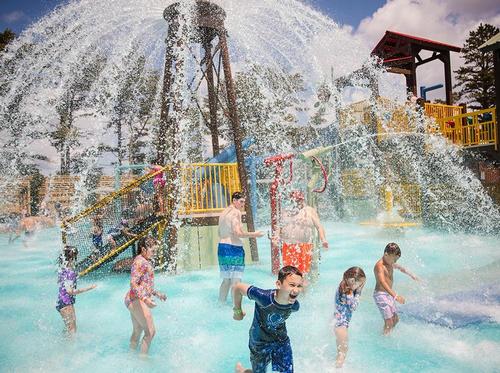 Water play area at Cranberry Acres Jellystone Park