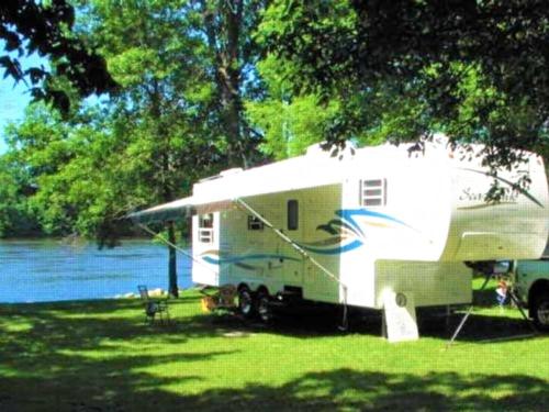 Two Rivers Campground photo 4