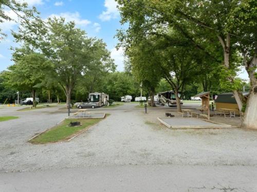 Open RV space at site Unhitched Nashville North (fka Nashville North RV Resort)