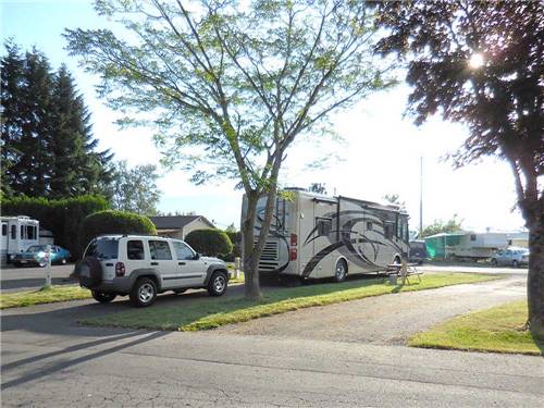 Eugene Kamping World RV Park