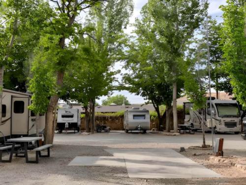 Open RV space at site Sun Outdoors Moab Downtown