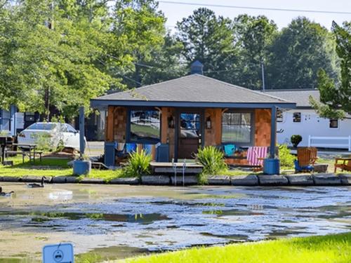 Cabin with lake view at site Adventures RV Resort
