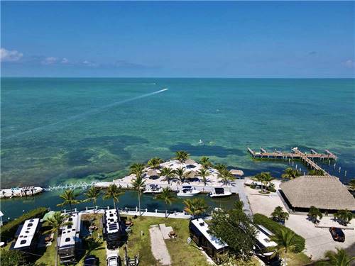 Aerial view of campground and dock at JOLLY ROGER RV RESORT