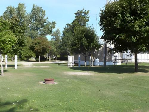 Large grassy RV site