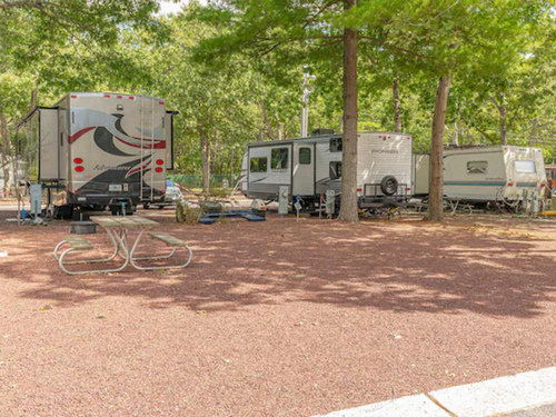 Gravel site at Shady Pines Sun RV Communities