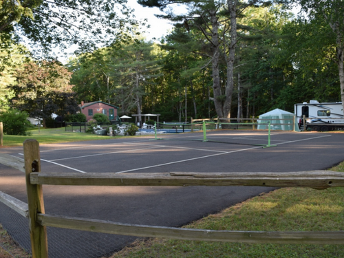 Tennis court at Sea Swell Campgrounds/Camden Hills