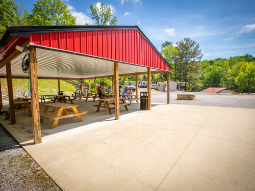 Covered pavilion and picnic tables at Indian Point Campground