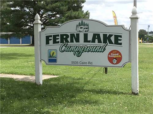 The front entrance sign at FERN LAKE CAMPGROUND & RV PARK