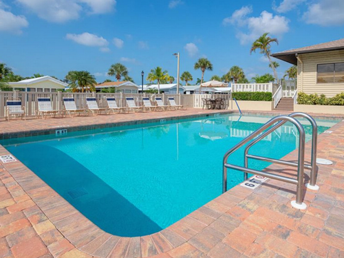 Pool at Sun Resorts & Residences Sanibel Gateway