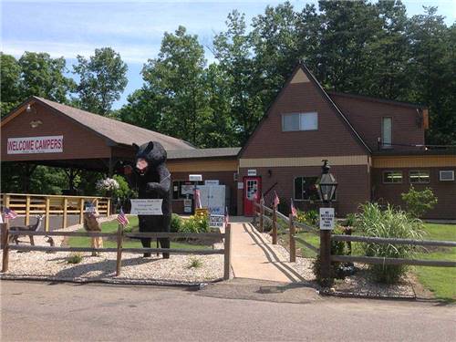 Lodge office at WAYNESBORO NORTH 340 CAMPGROUND