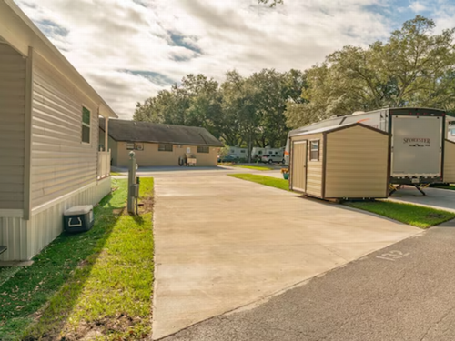 Concrete site at Lakeland Sun RV Community