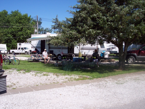 Lakeroad Village RV Park